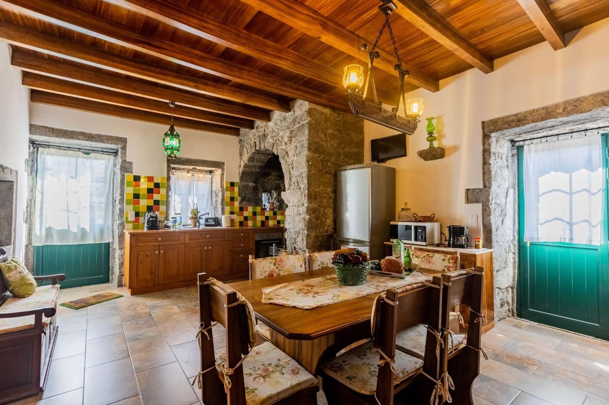 Charming Green Country House Nordestinho Eksteriør billede